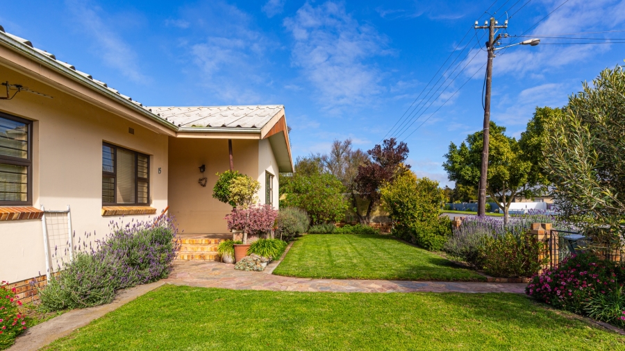 4 Bedroom Property for Sale in Laaiplek Western Cape